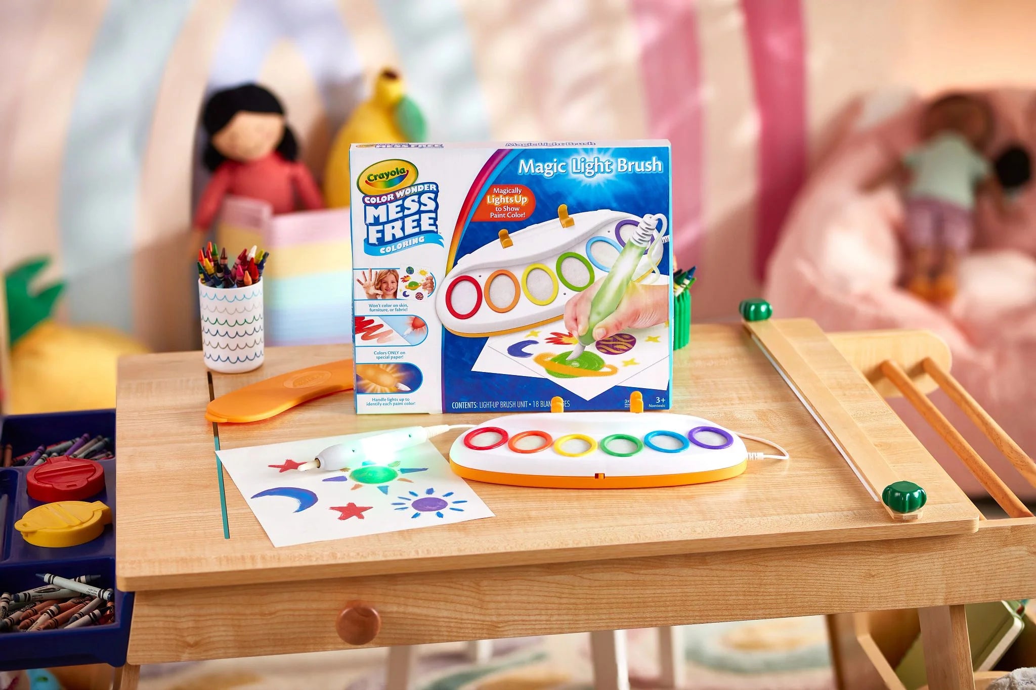 Color Wonder Magic Light Brush - Mess-Free Painting Set for Kids Aged 3 and Up!